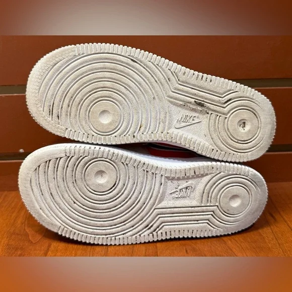 Nike Yellow and Blue Sneakers - Picture 4 of 7